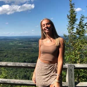 Meet your Posher, Maddy